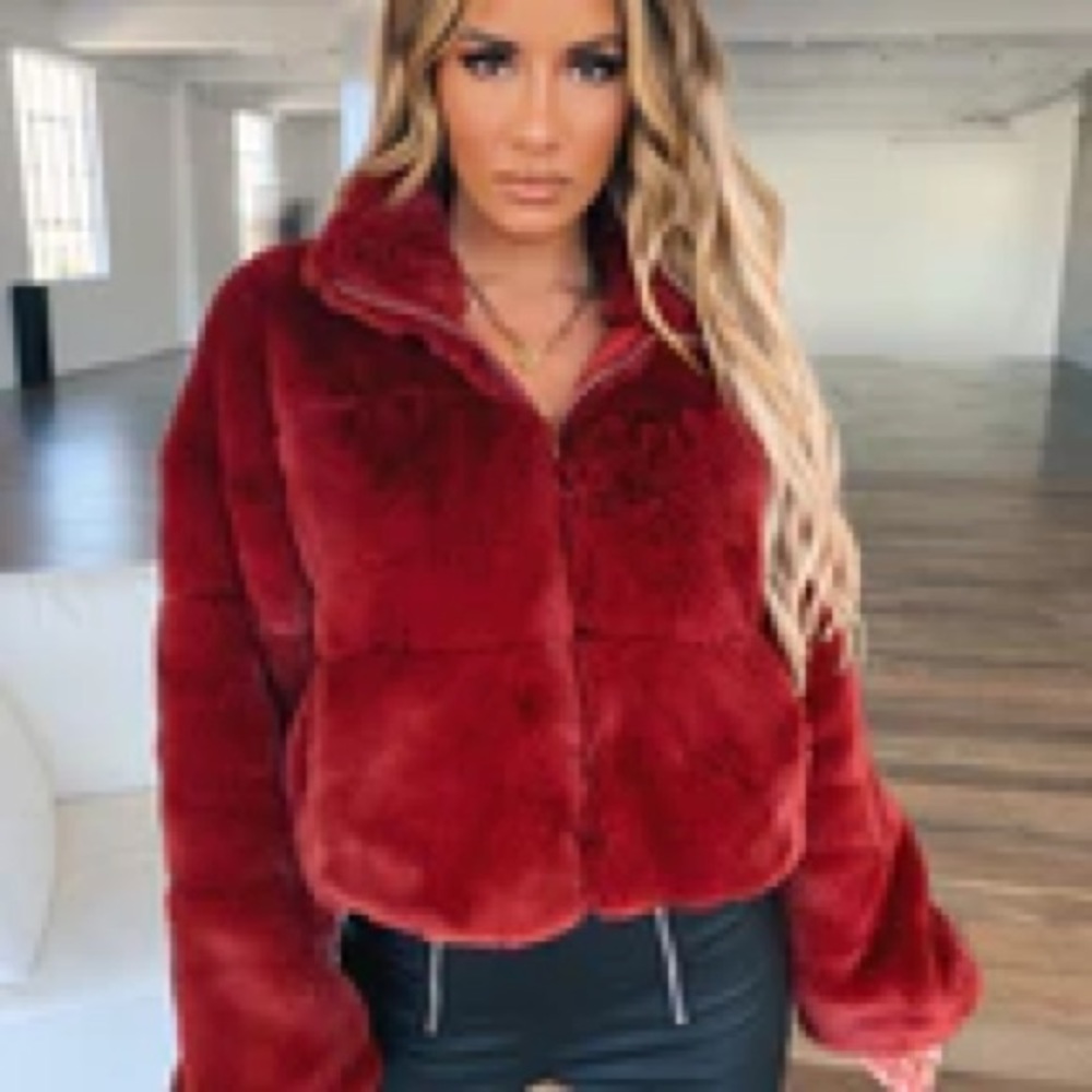 Tiger Mist Xander Jacket Burgundy XS FAUX FUR JACKET COAT #mobwifeaesthetic